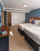 Monarch House Serviced Apartments