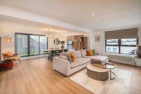 Monarch House Serviced Apartments