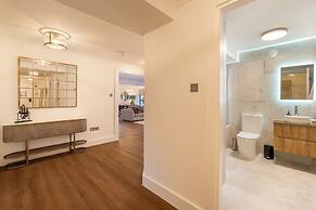 Monarch House Serviced Apartments