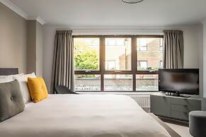Monarch House Serviced Apartments