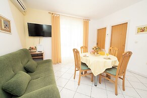 Apartments Biserka