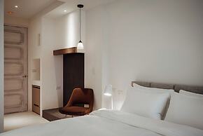Onsense Villa