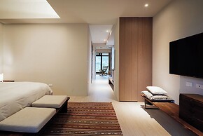Onsense Villa