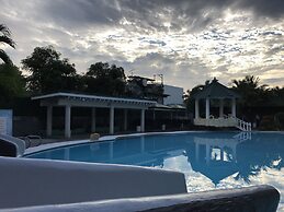 V Resort Dasma