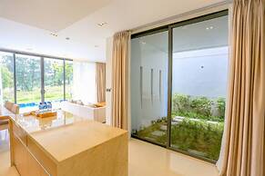 Ocean Villas Beach Resort
