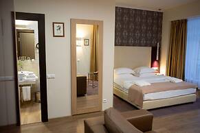 Puscha Congress Hotel