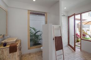 Two Lizards Villas