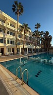Lades Hotel