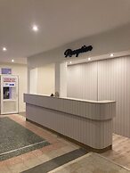 Lades Hotel