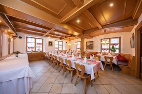 Hotel-Restaurant STRAUSSEN