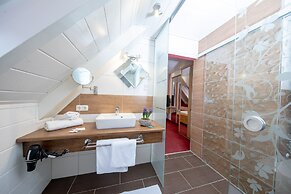 Hotel-Restaurant STRAUSSEN
