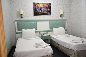 Yalcin Hotel