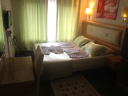 Yalcin Hotel