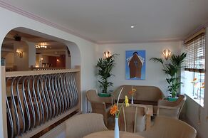 The Waterfront Inn