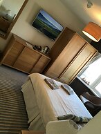 The Waterfront Inn