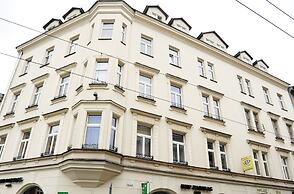 Kosmopolita Apartments
