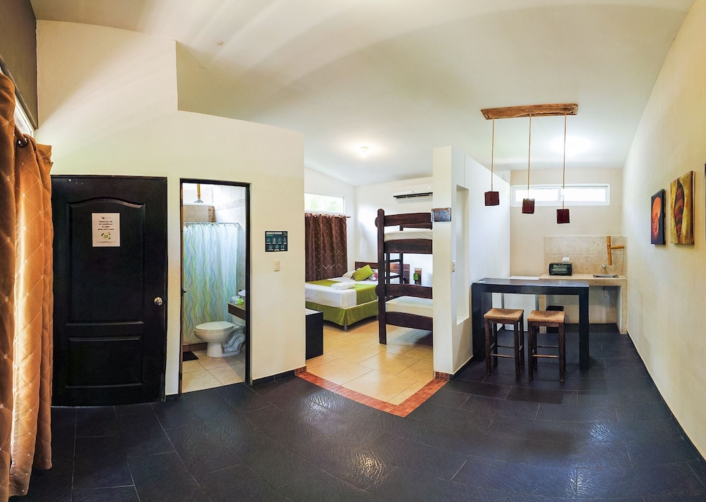 Eco del Mar Hotel
