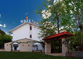 Faraggi Hotel