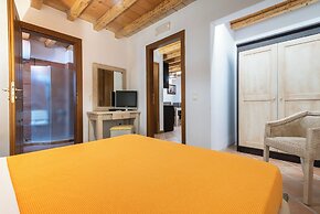The Varos Residences Hotel
