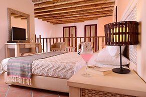 The Varos Residences Hotel