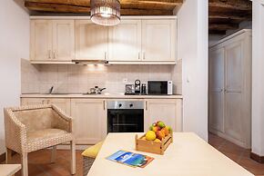 The Varos Residences Hotel