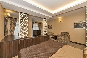 Romeo Hotel