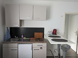 Hotel Ari