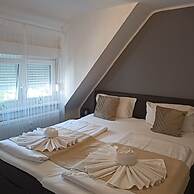 Hotel Ari