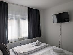Hotel Ari