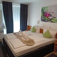 Hotel Ari