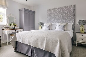 Tyndall Villa Boutique B&B