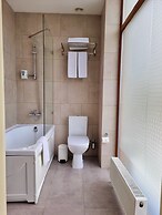 WellOtel Yuzhne