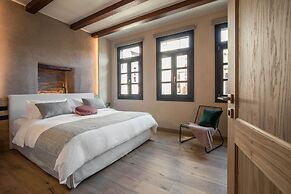 J&G Suites