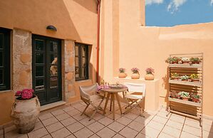 J&G Suites