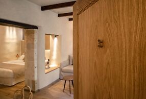 J&G Suites