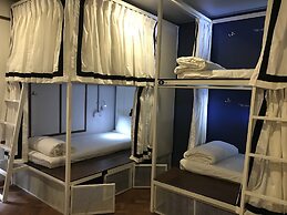 BaobaBed Hostel