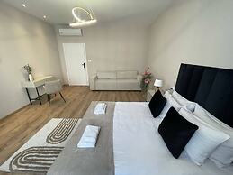 Leo Apartments Old Town