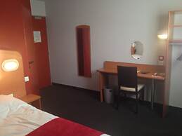 Hôtel balladins Amiens / Longueau