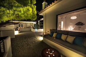 Evlalia Studios & Villas