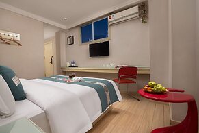 Kaiserdom Hotel Airport Branch
