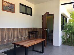 Field-d House