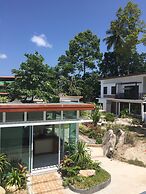 Field-d House