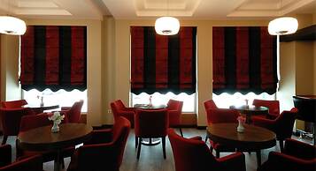 Jaleriz Hotel
