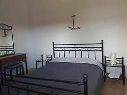Angelos Rooms