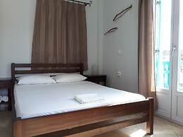 Angelos Rooms