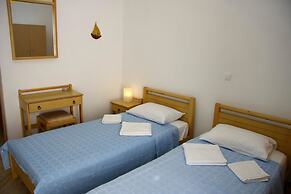 Angelos Rooms