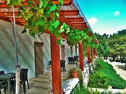 Red Rose B&B