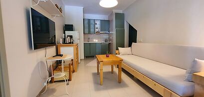 A&B Home Hotel