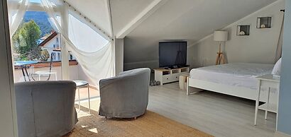A&B Home Hotel