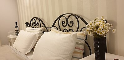 A&B Home Hotel